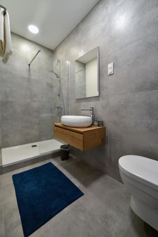 Zrinski Premium Suites & Rooms Zagreb Exteriör bild