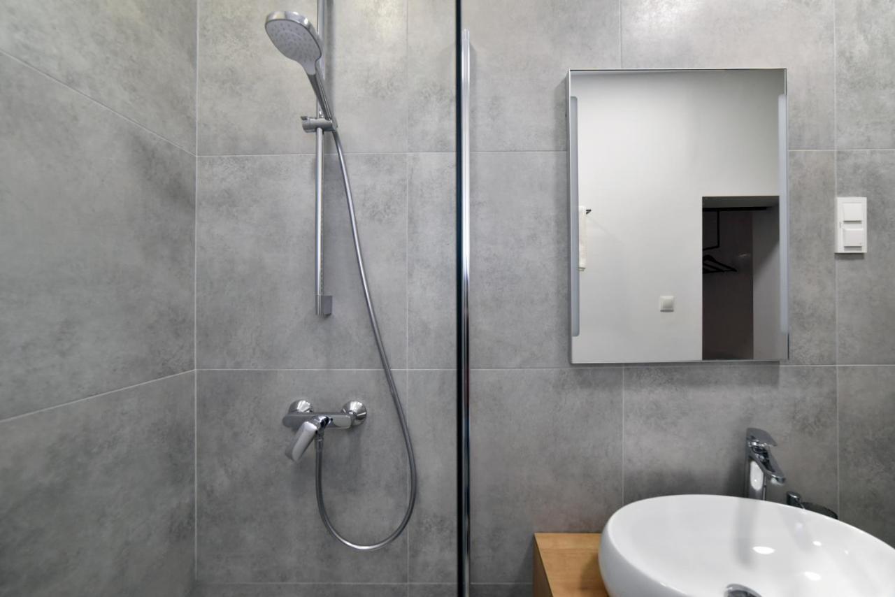 Zrinski Premium Suites & Rooms Zagreb Exteriör bild