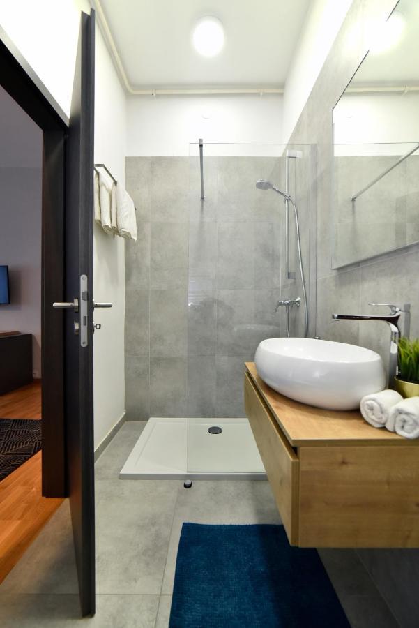 Zrinski Premium Suites & Rooms Zagreb Exteriör bild